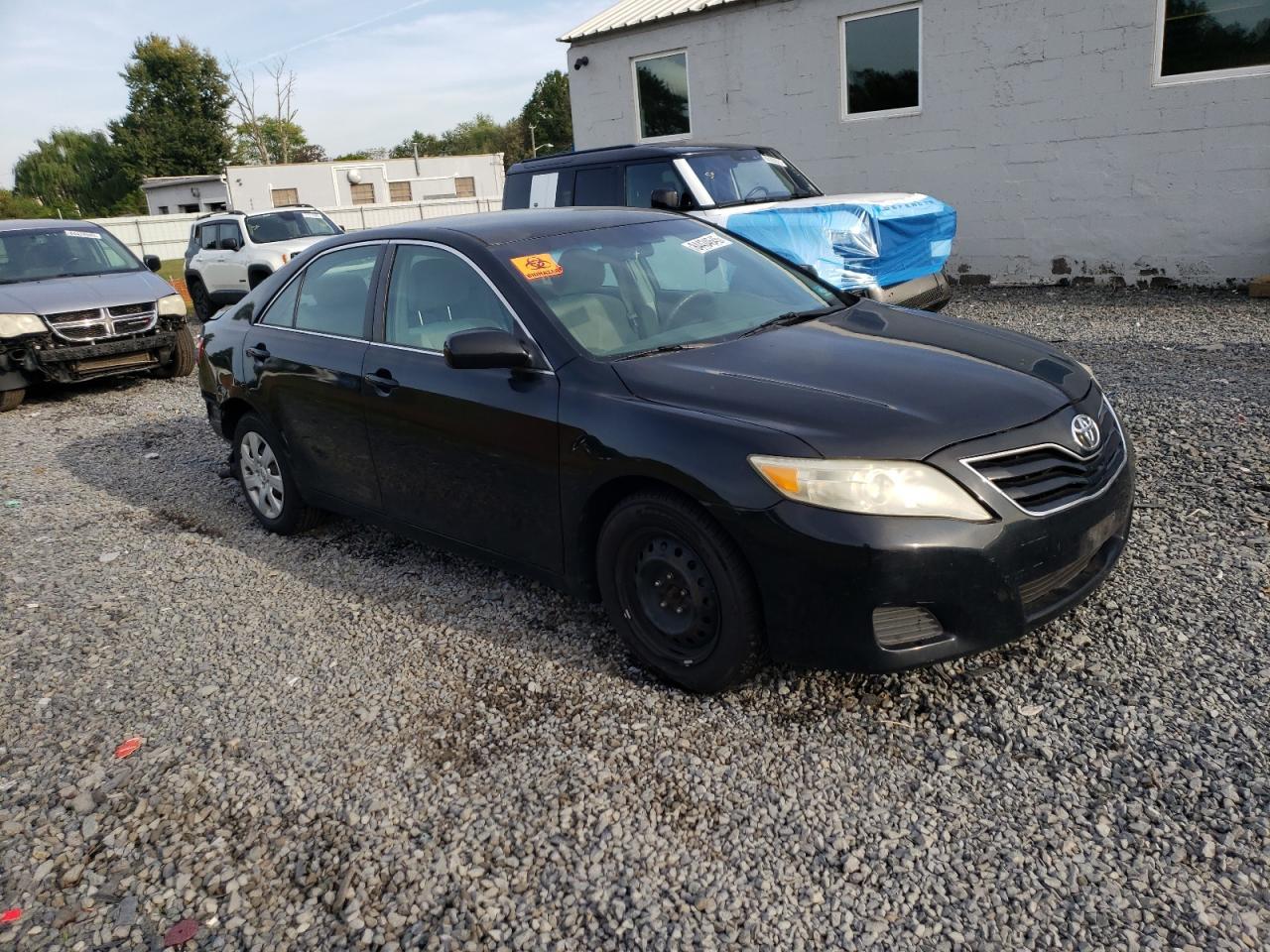 2010 Toyota Camry Le - Image 4