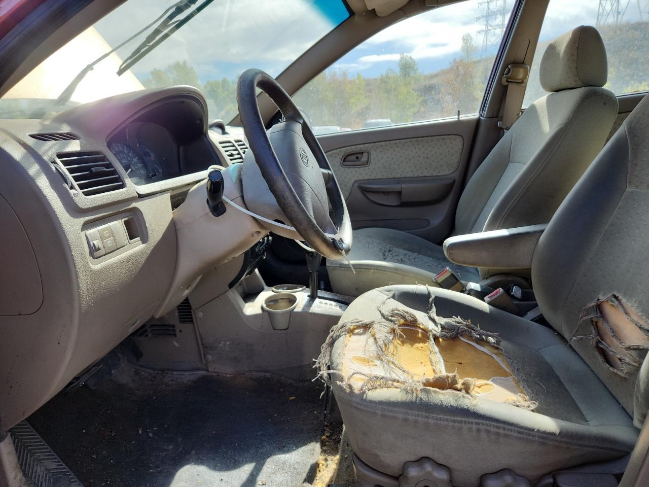 2003 Kia Rio Cinco - Фото 7