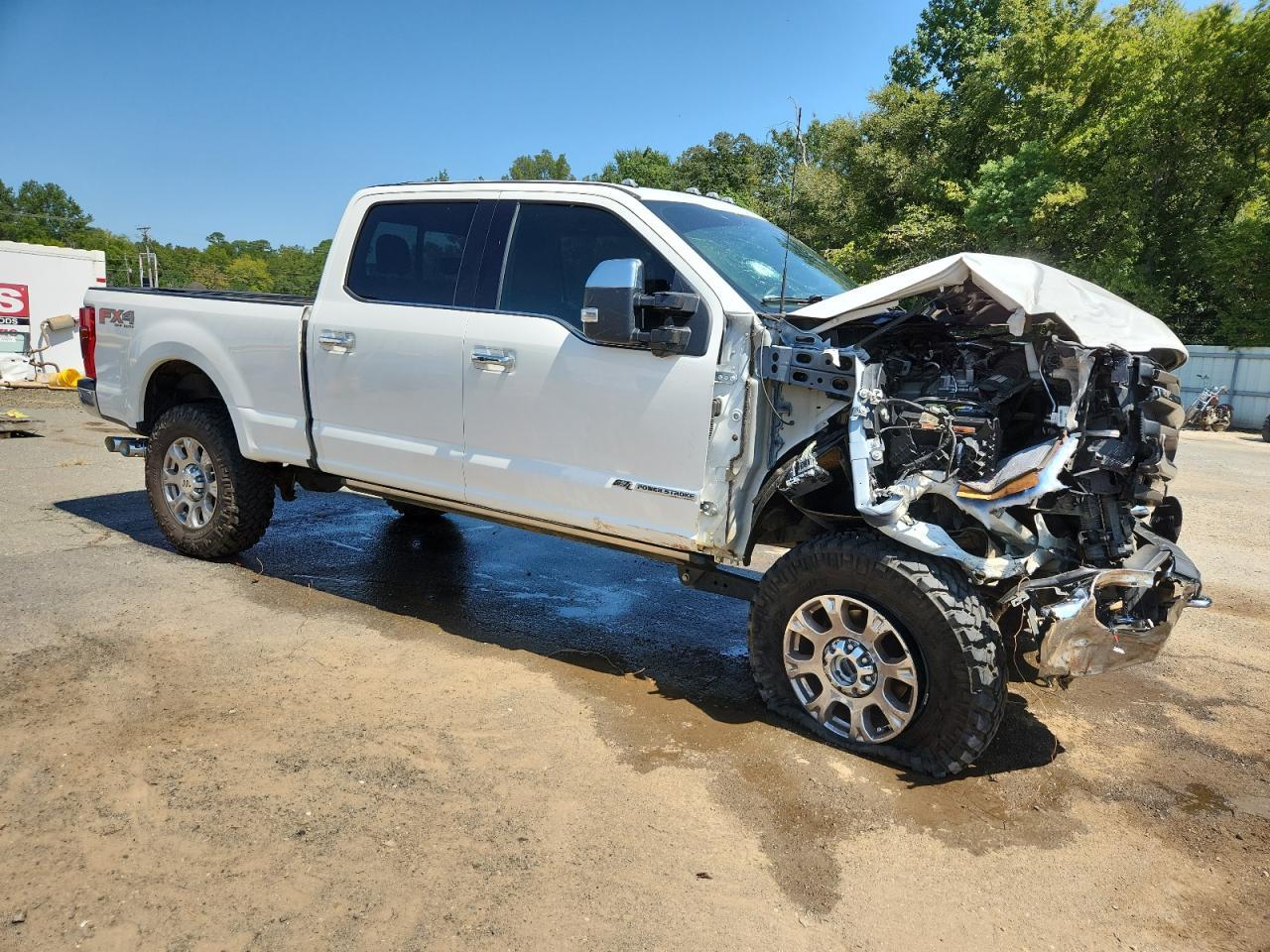 2022 Ford F250 Super Duty - Фото 4