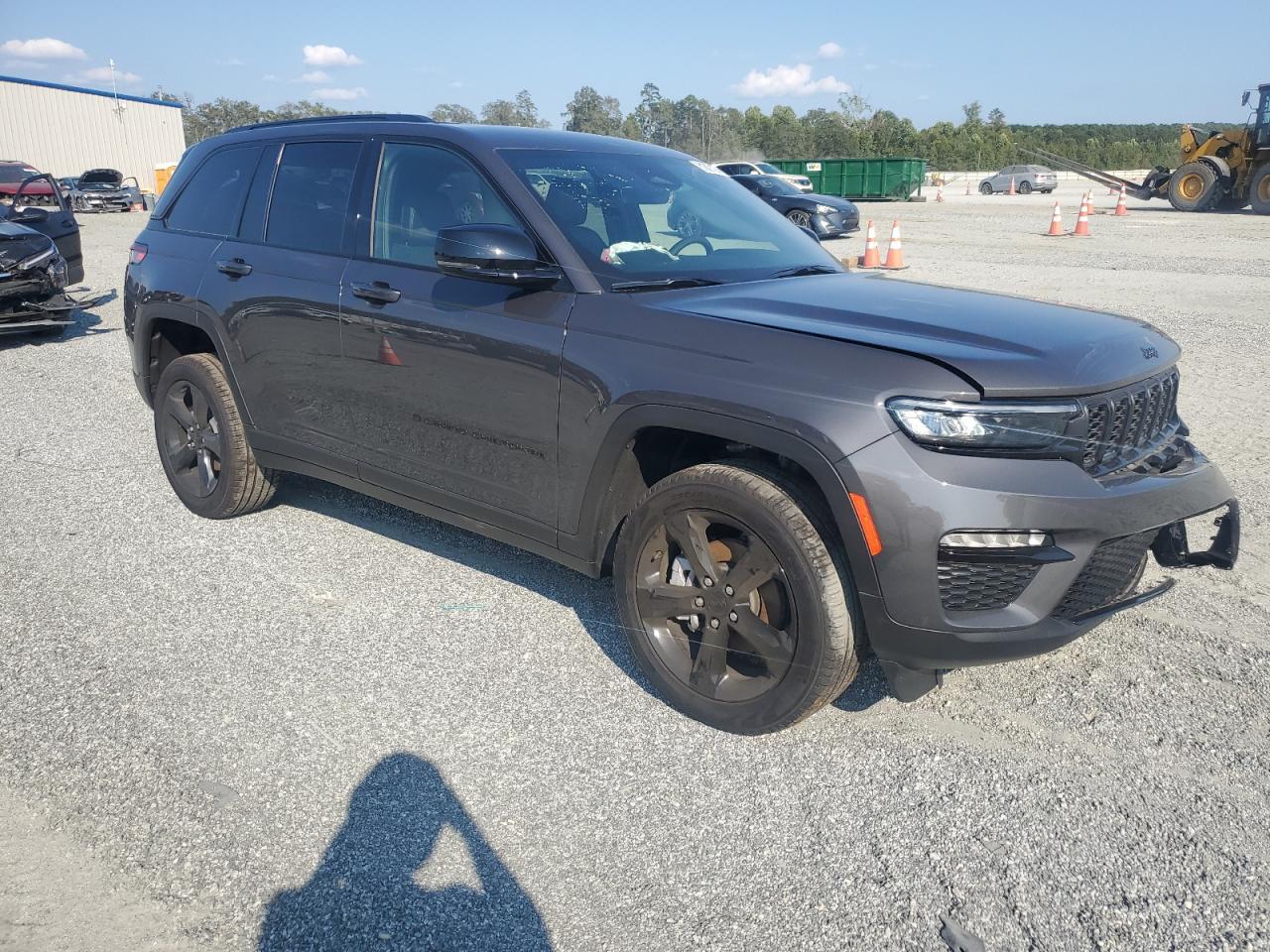 2025 Jeep Grand Cherokee Limited - Image 4