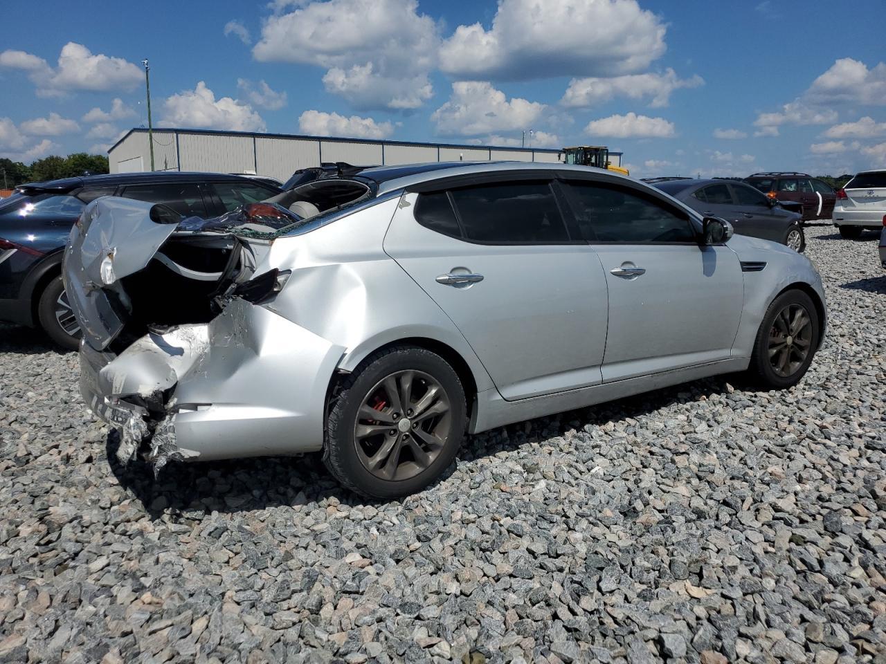 2013 Kia Optima Ex - Image 3