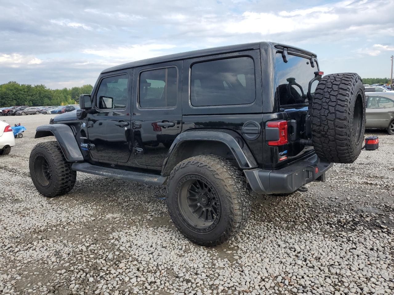 2021 Jeep Wrangler Unlimited Sahara 4Xe - Фото 2