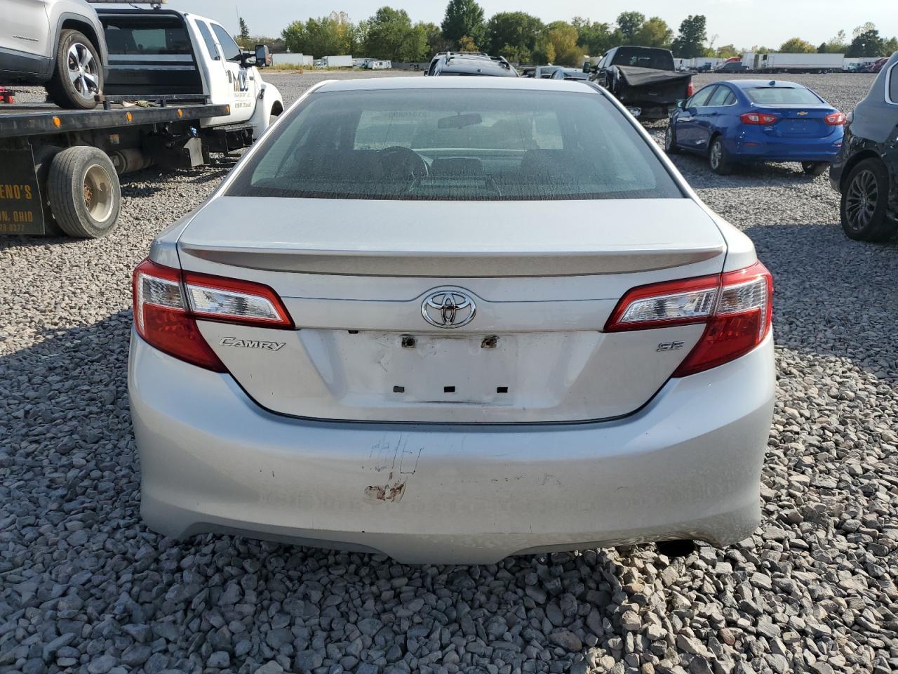 2014 Toyota Camry L - Фото 6