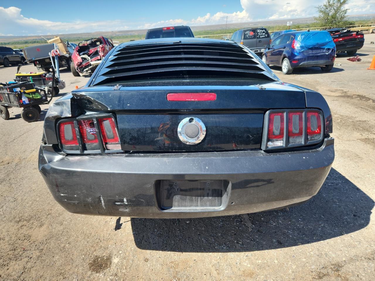 2007 Ford Mustang - Image 6