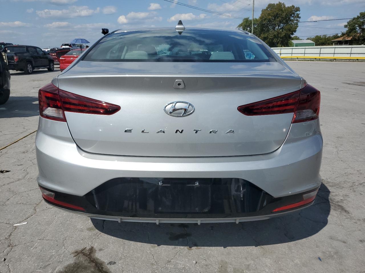 2020 Hyundai Elantra Sel - Фото 6