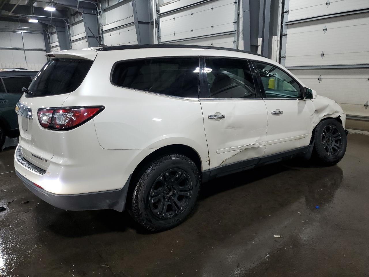 2013 Chevrolet Traverse Lt - Фото 3