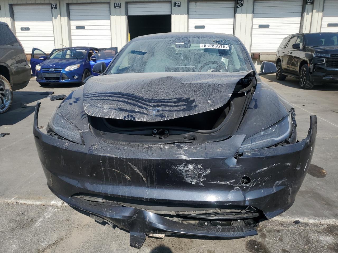 2025 Tesla Model 3 - Image 5