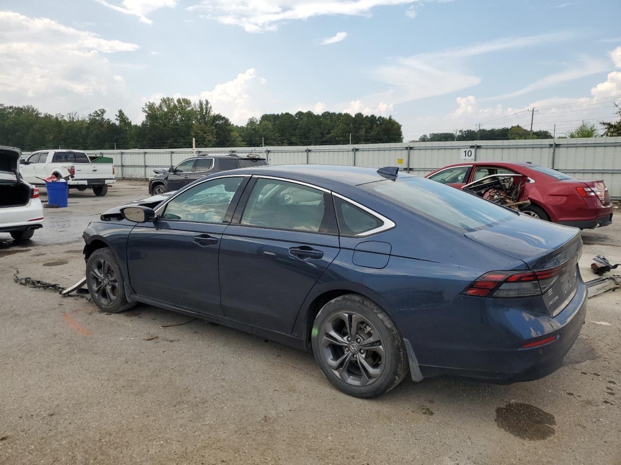 2024 Honda Accord Hybrid Exl - Image 2