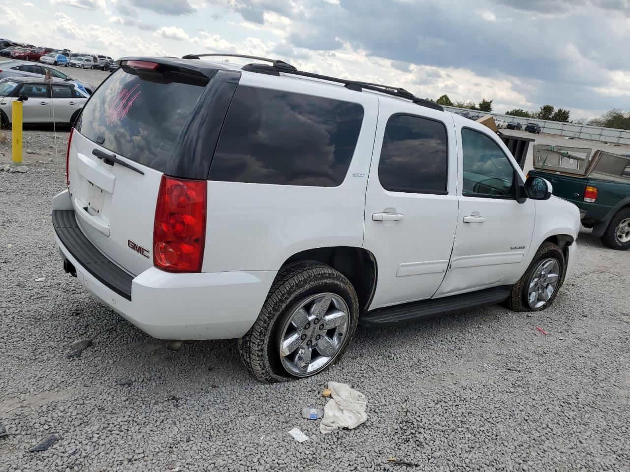 2012 GMC Yukon Slt - Фото 3