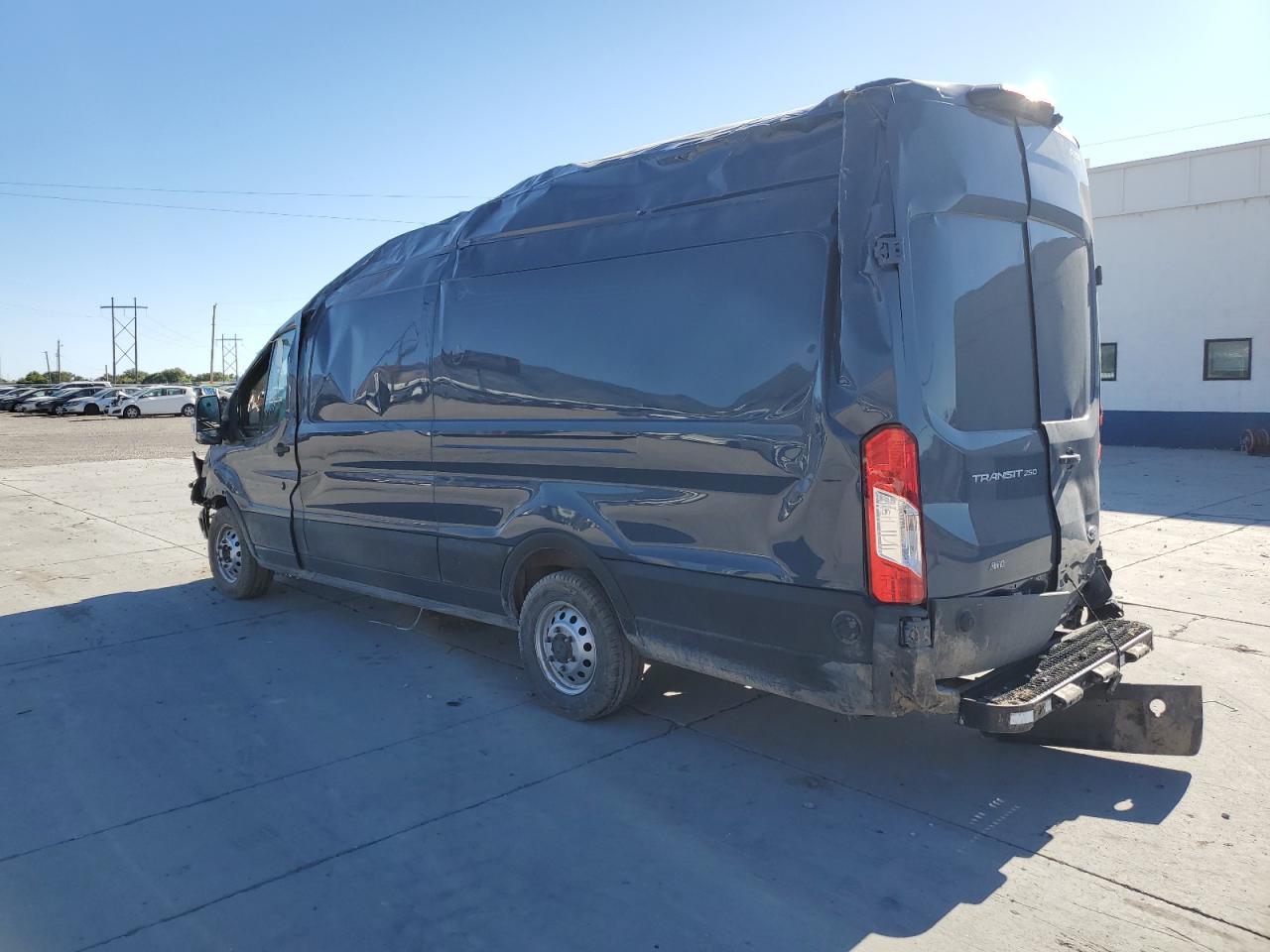 2024 Ford Transit T-250 - Фото 2
