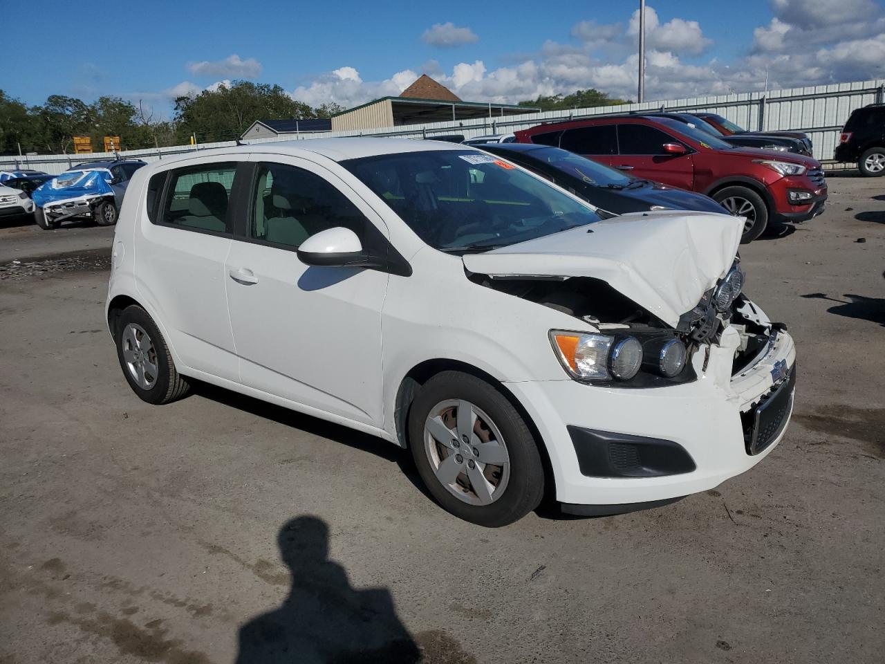 2014 Chevrolet Sonic Ls - Фото 4