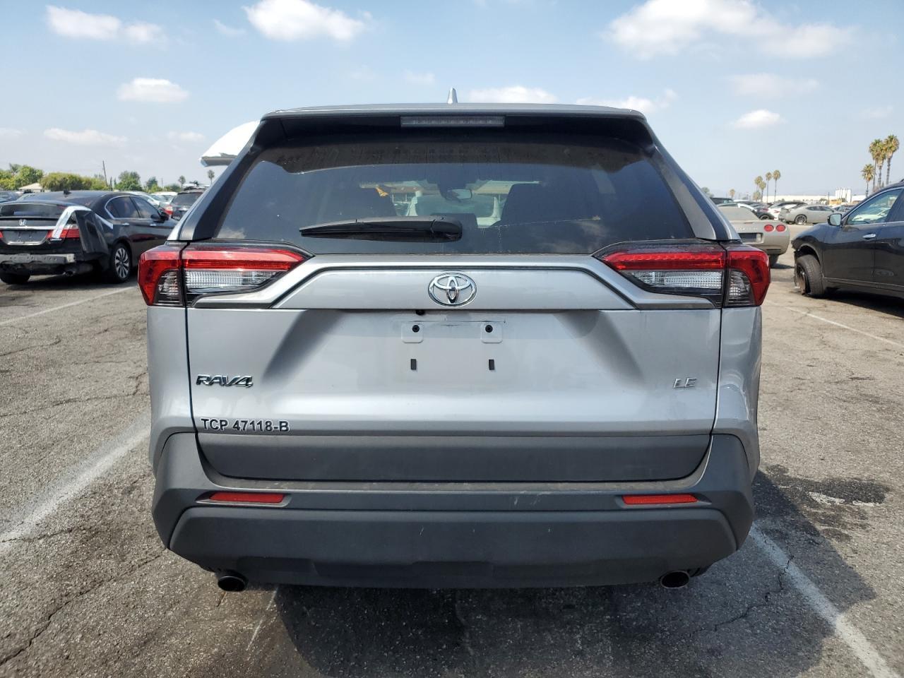 2024 Toyota Rav4 Le - Фото 6