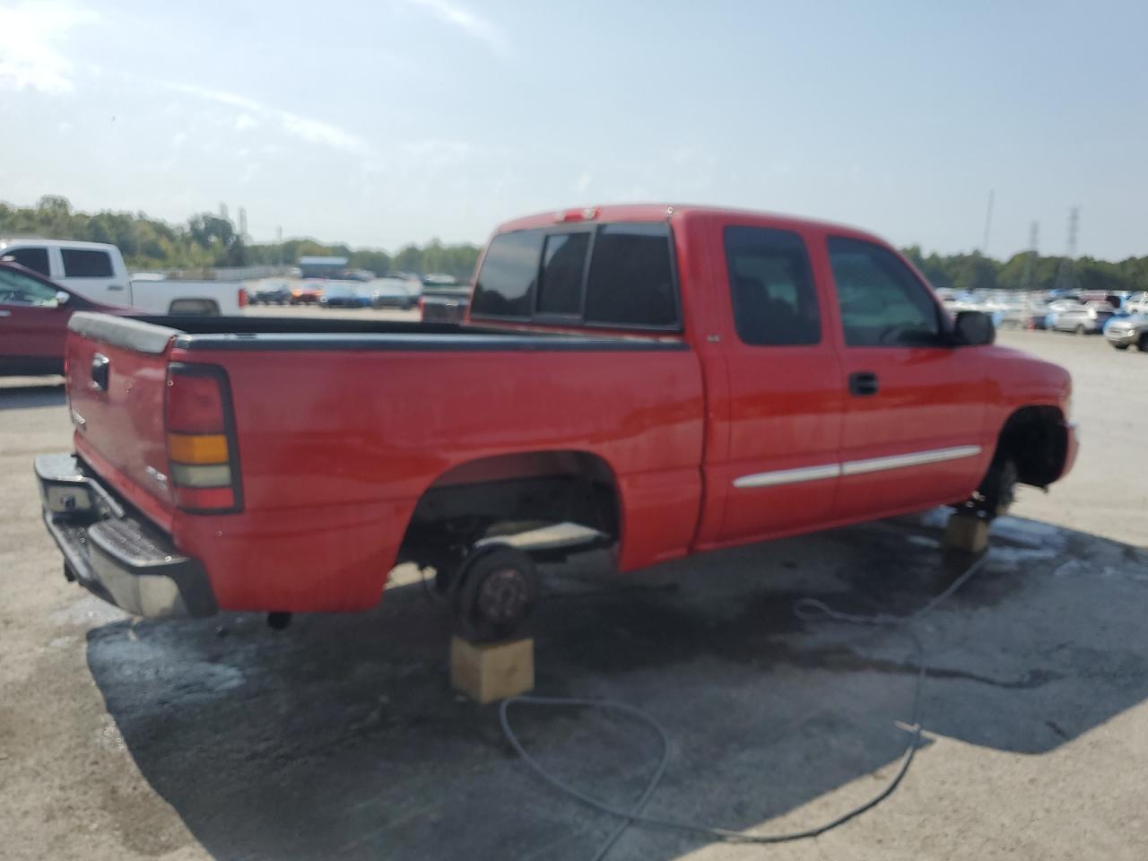2006 GMC New Sierra C1500 - Фото 3