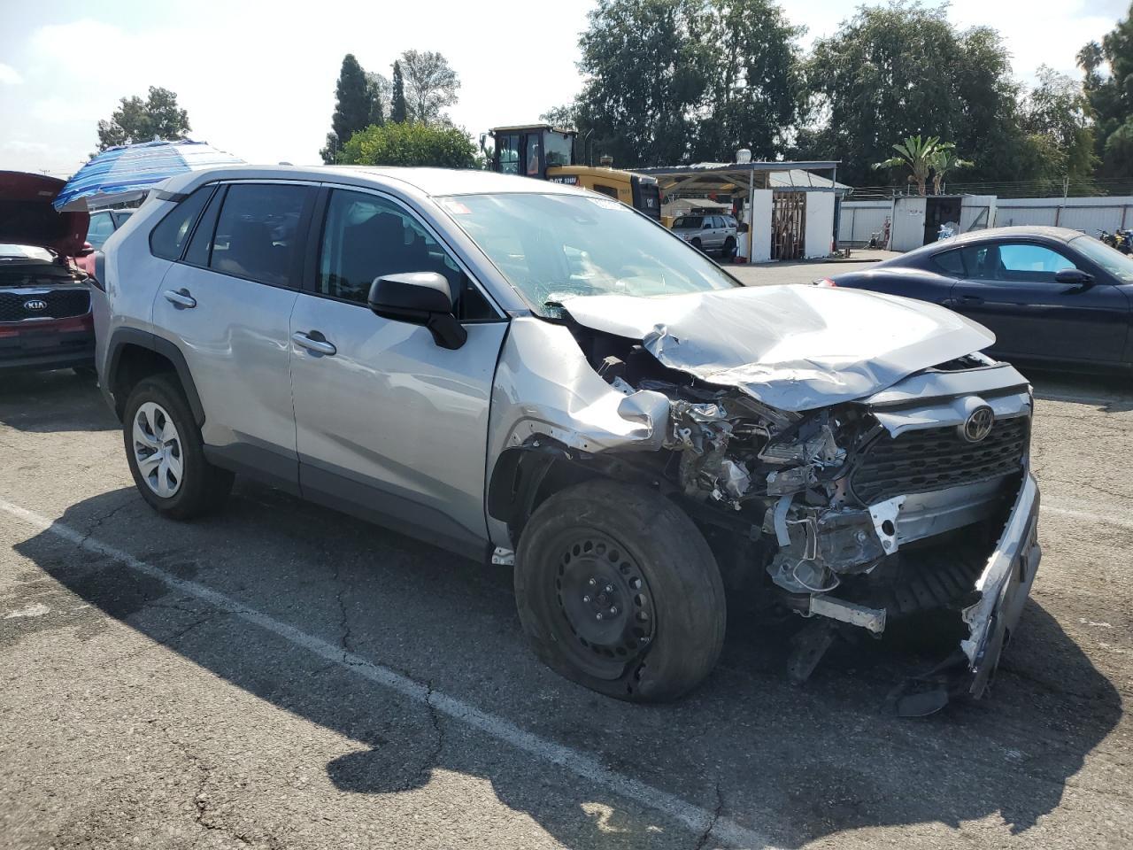 2024 Toyota Rav4 Le - Фото 4