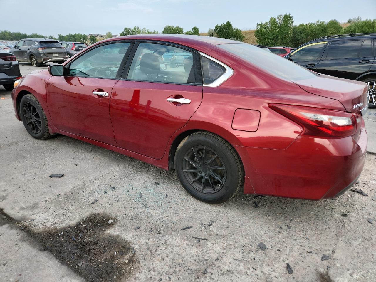 2018 Nissan Altima 2.5 - Фото 2