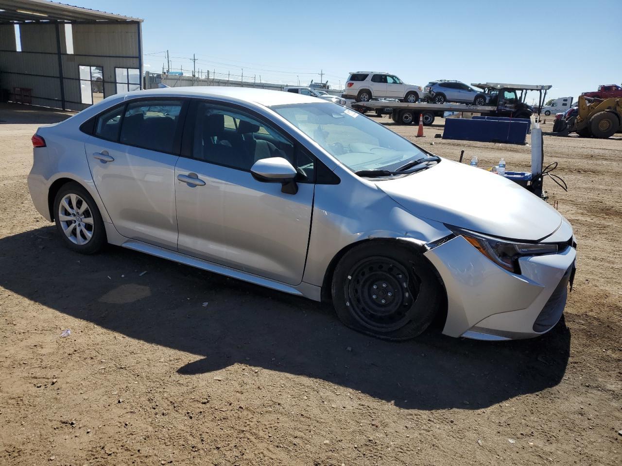 2025 Toyota Corolla Le - Image 4