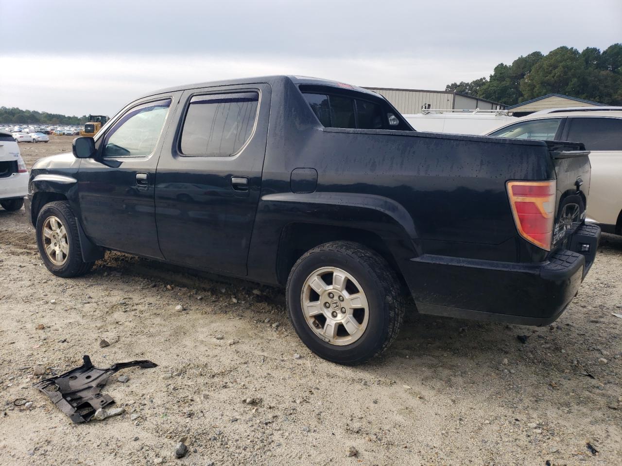 2013 Honda Ridgeline Rts - Image 2