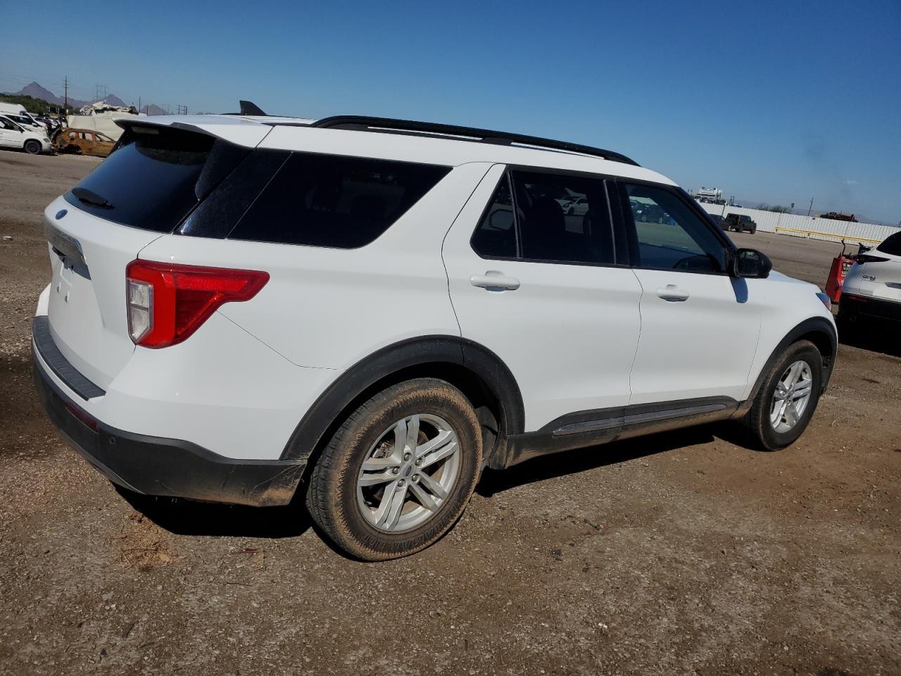 2024 Ford Explorer Xlt - Фото 3
