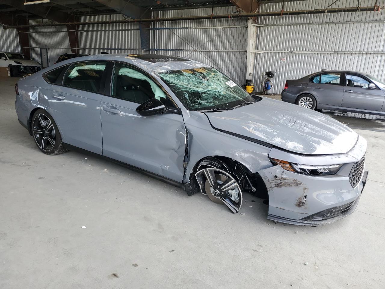 2025 Honda Accord Hybrid Sport - Image 4