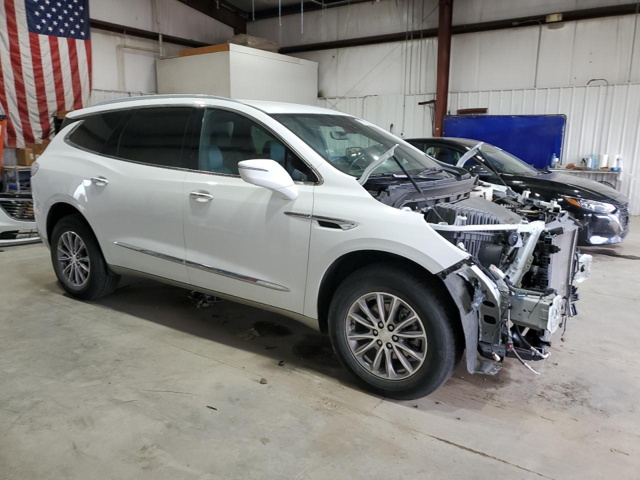 2022 Buick Enclave Premium - Фото 4