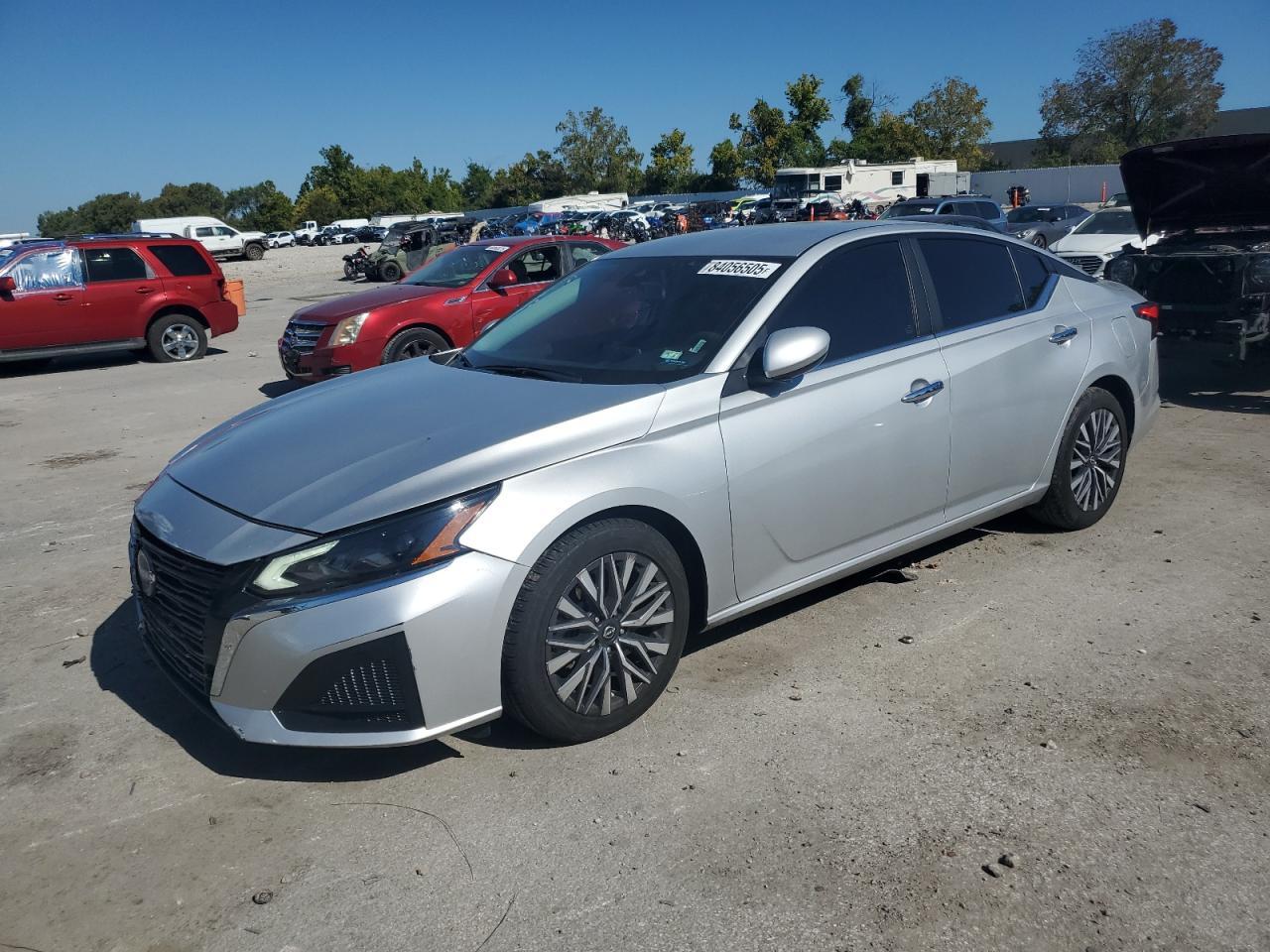 2023 Nissan Altima Sv