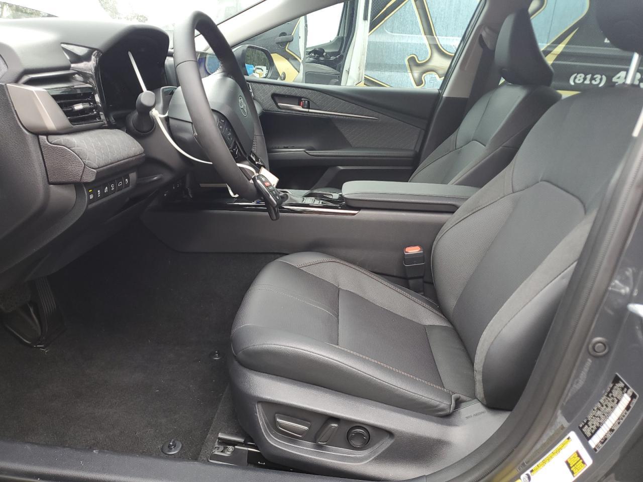 2025 Toyota Camry Xse - Фото 7