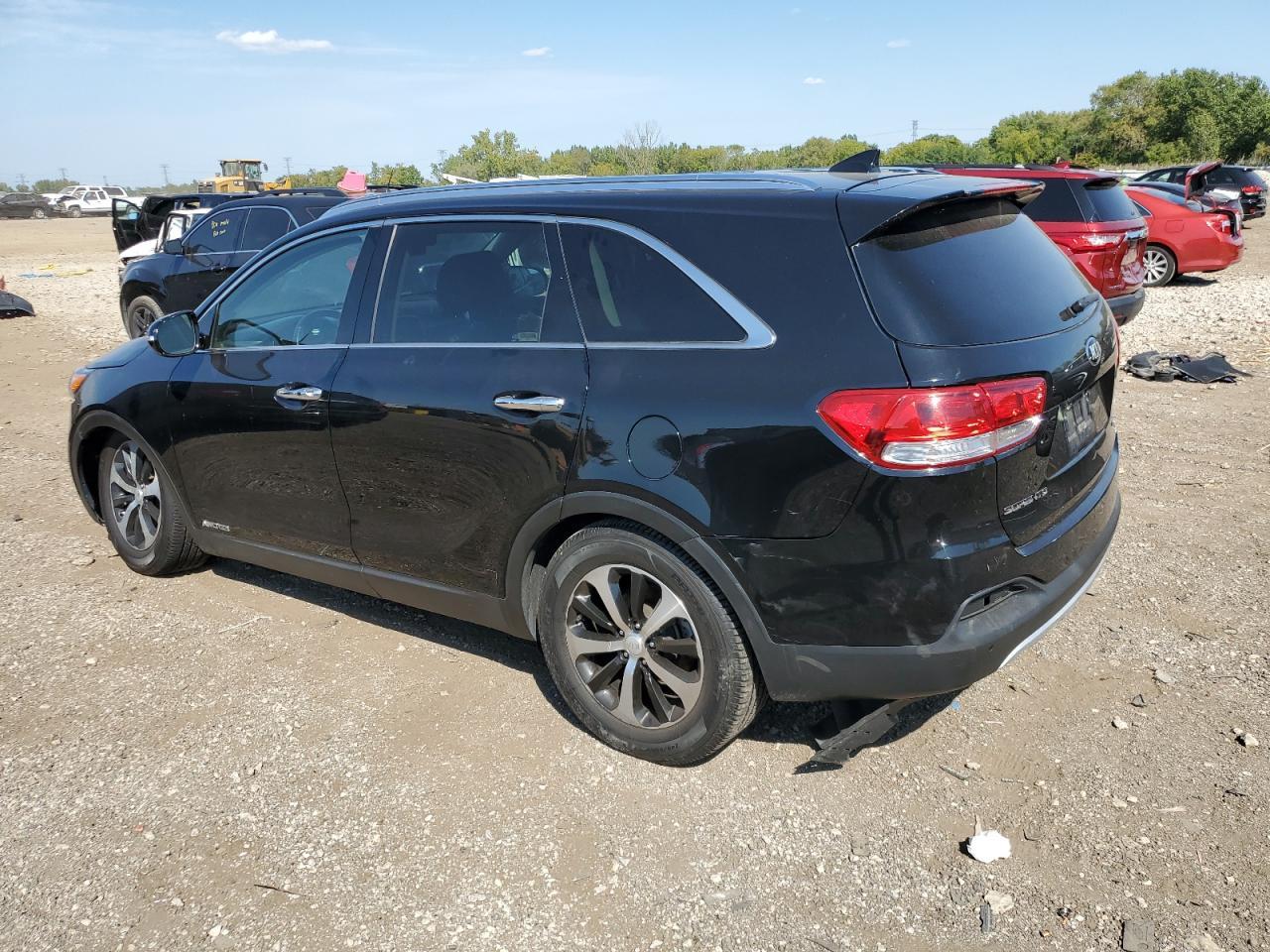2017 Kia Sorento Ex - Image 2