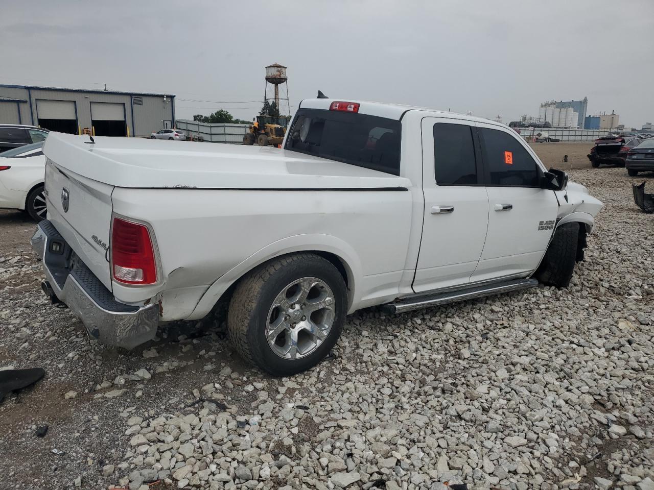 2017 Ram 1500 Laramie - Фото 3