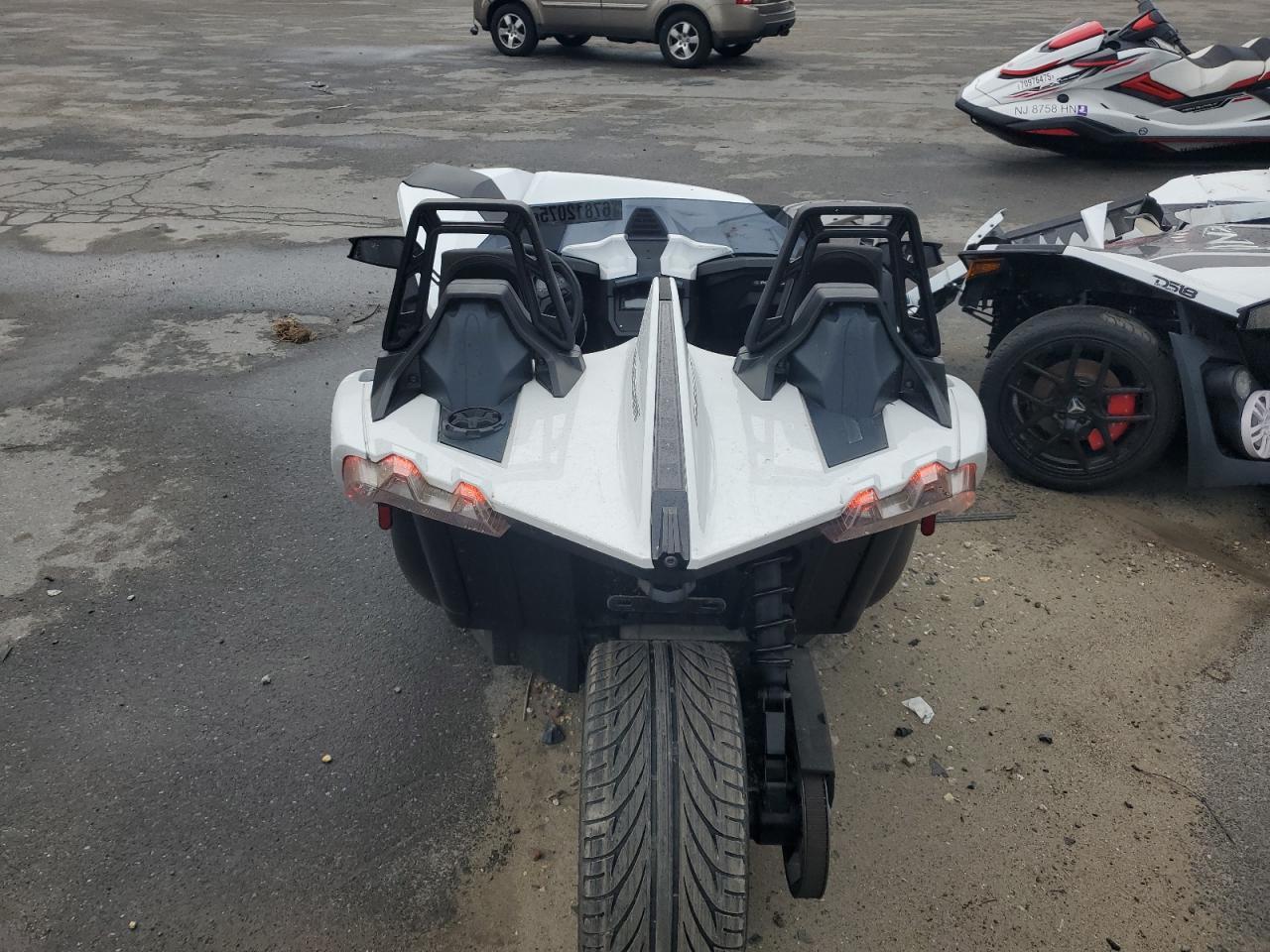 2019 Polaris Slingshot - Image 6