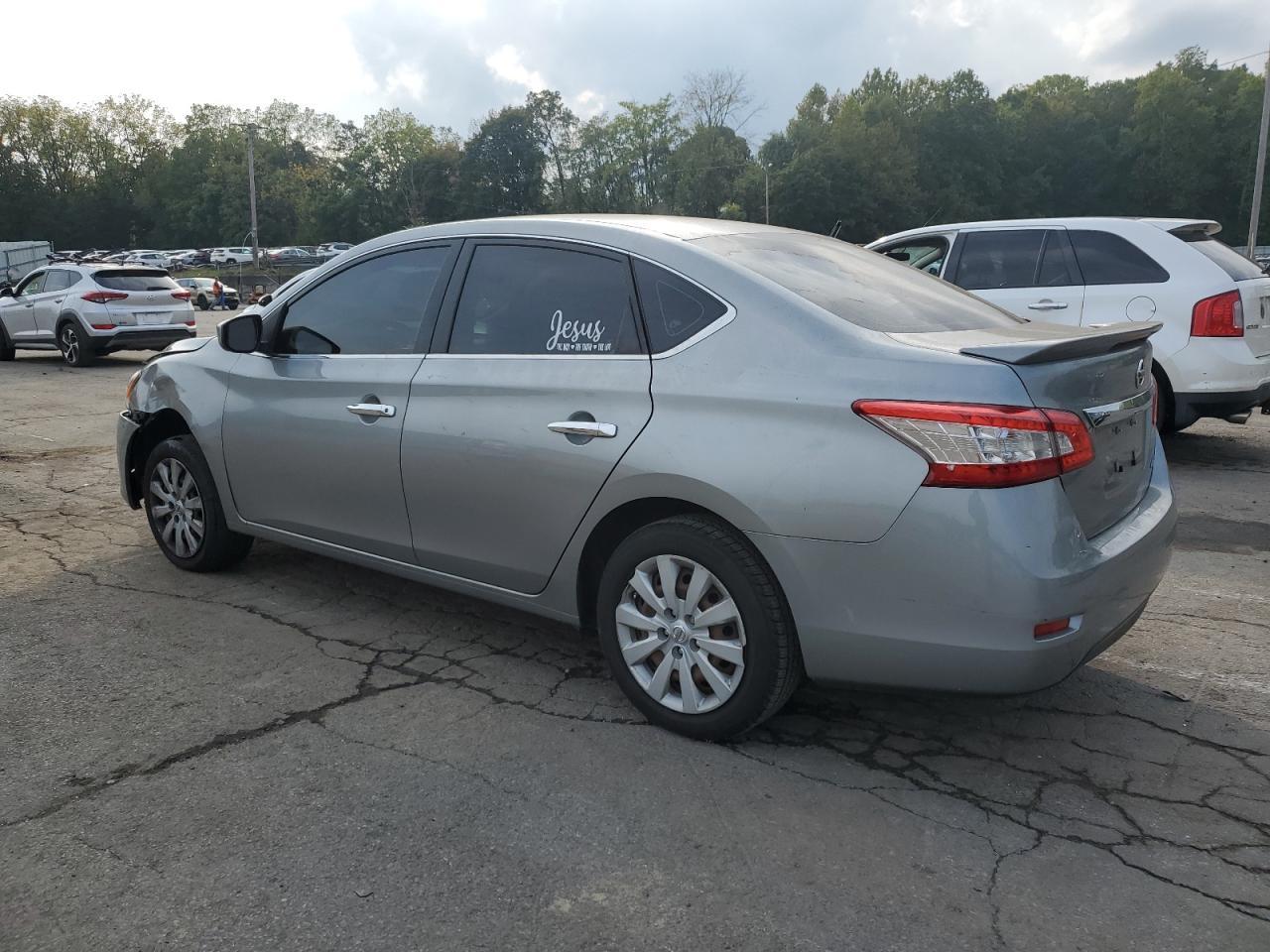 2014 Nissan Sentra S - Фото 2