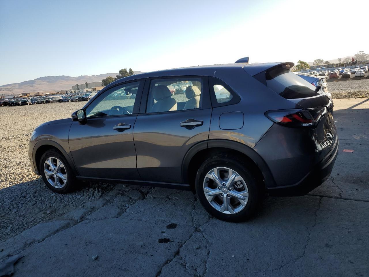 2025 Honda Hr-V Lx - Image 2
