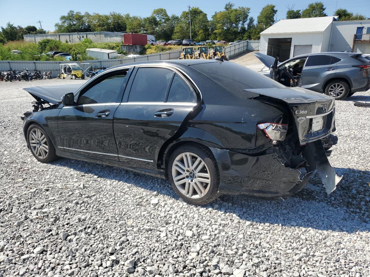 2009 Mercedes-Benz C 300 4Matic - Image 2