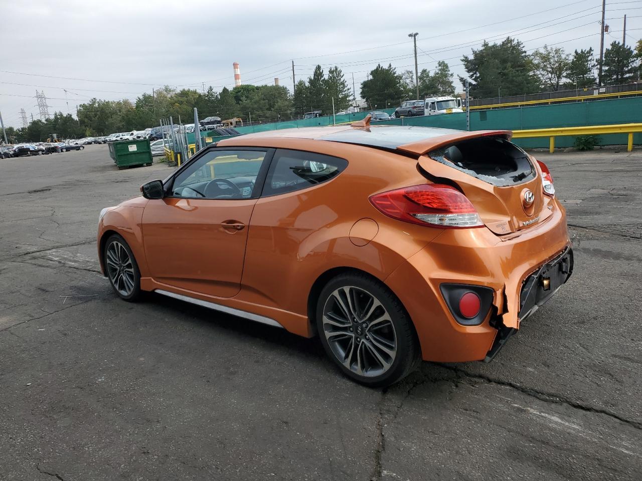 2016 Hyundai Veloster Turbo - Image 2