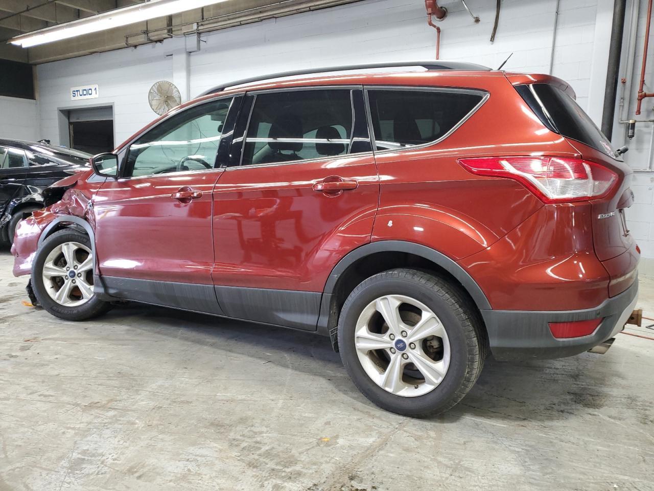 2014 Ford Escape Se - Фото 2