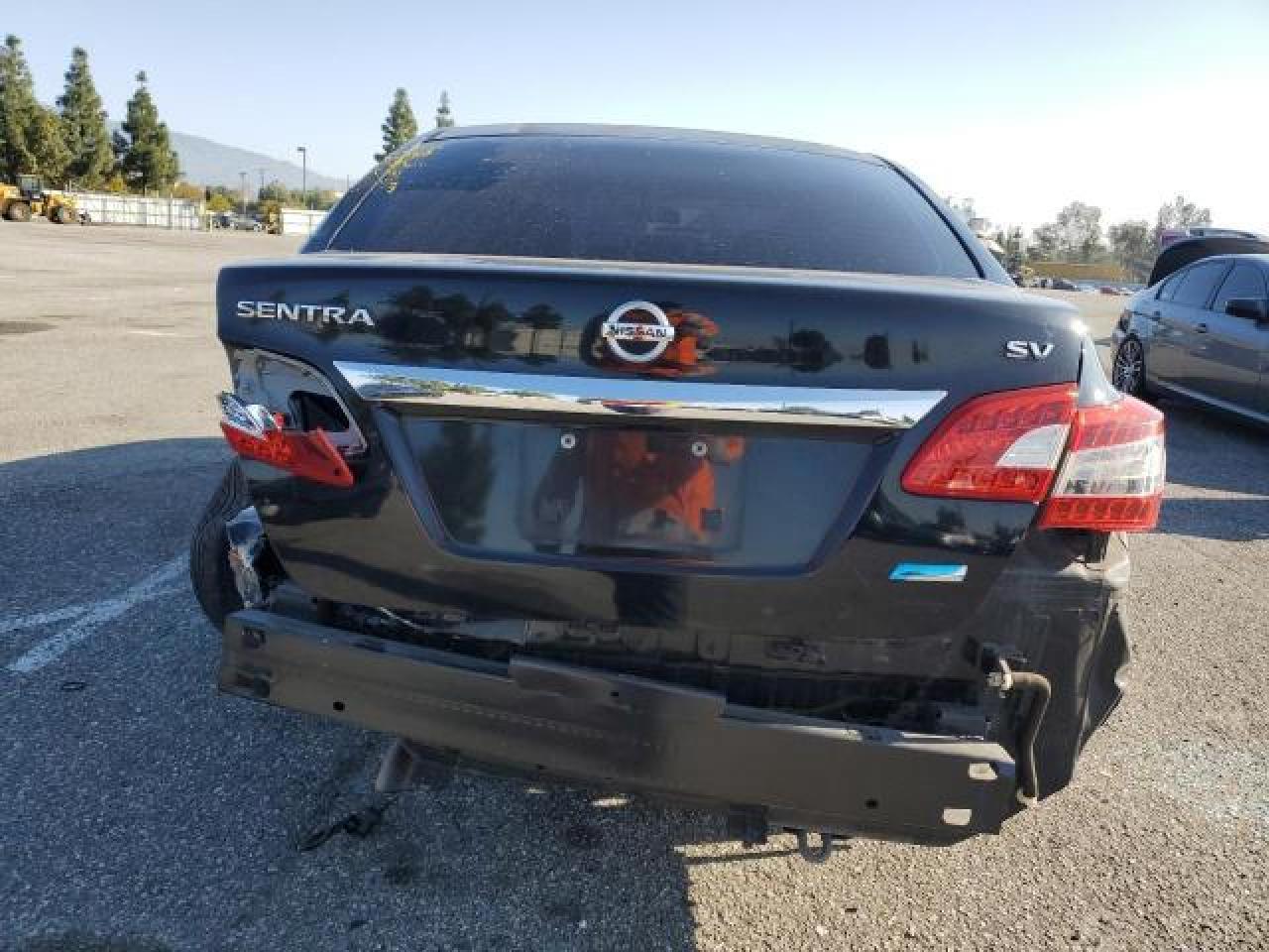 2013 Nissan Sentra S - Фото 6
