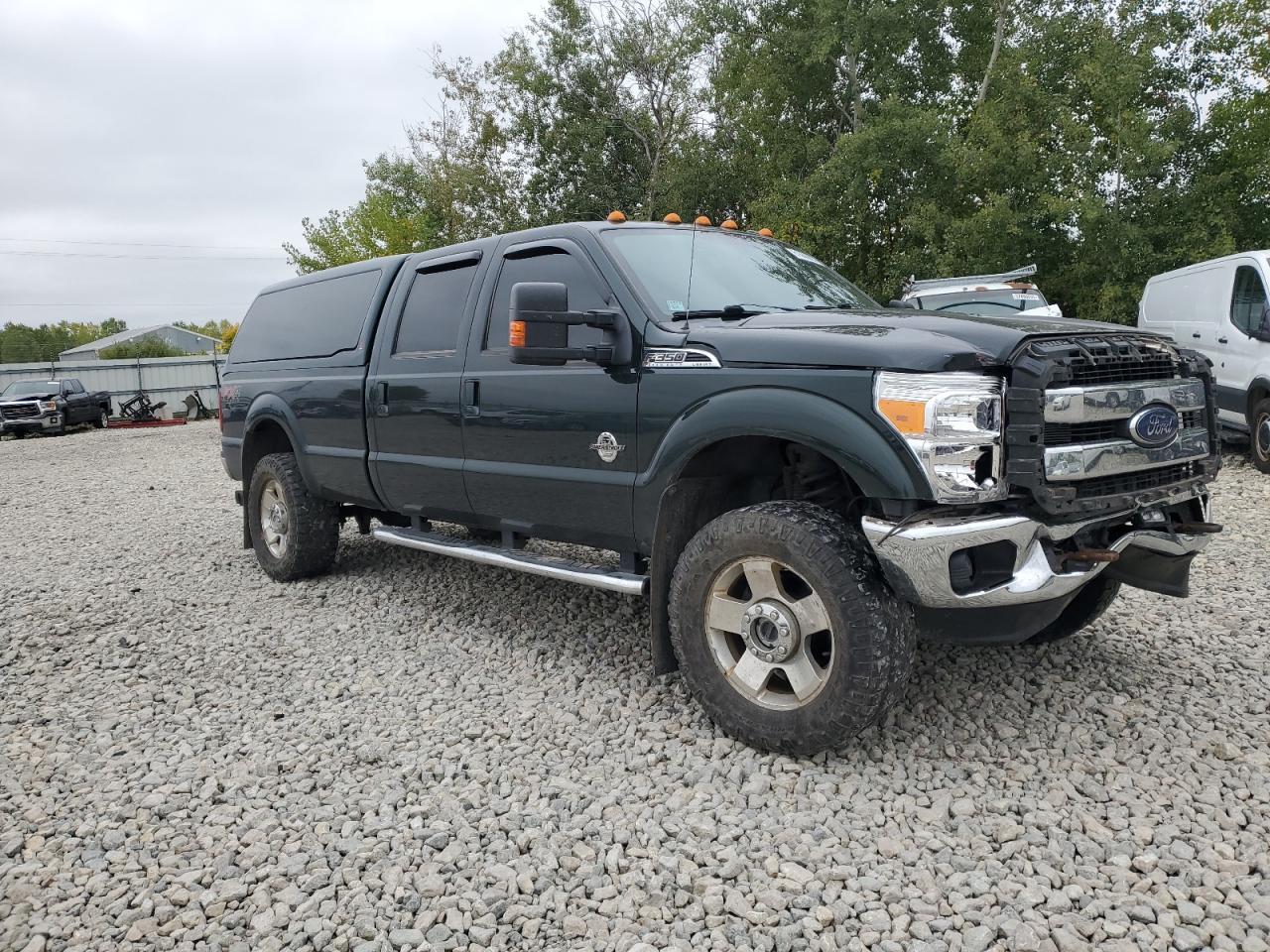 2015 Ford F350 Super Duty - Image 4