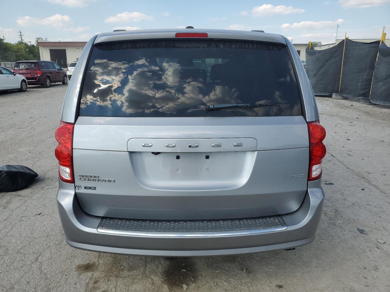 2020 Dodge Grand Caravan Sxt - Фото 6