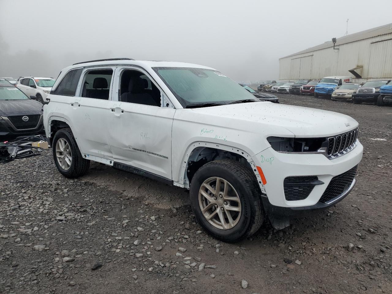 2025 Jeep Grand Cherokee Laredo - Фото 4