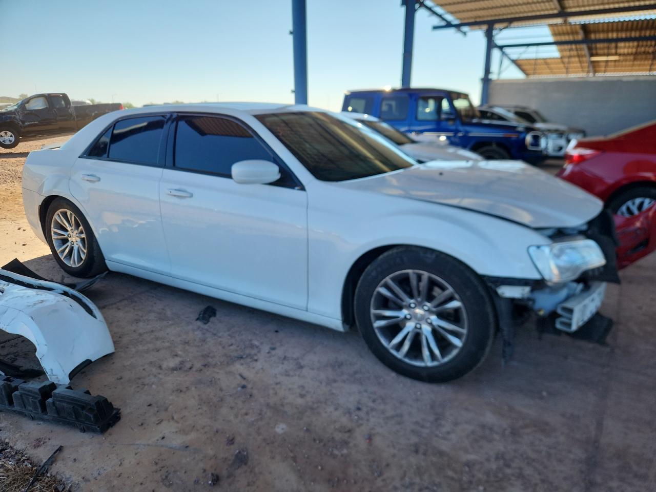 2017 Chrysler 300 Limited - Фото 4