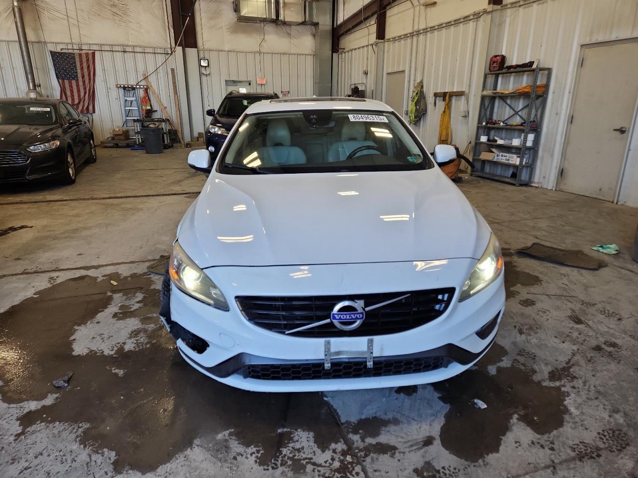 2017 Volvo S60 - Image 5