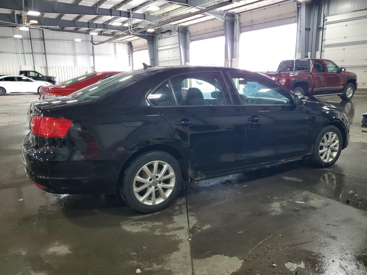 2011 Volkswagen Jetta Se - Image 3