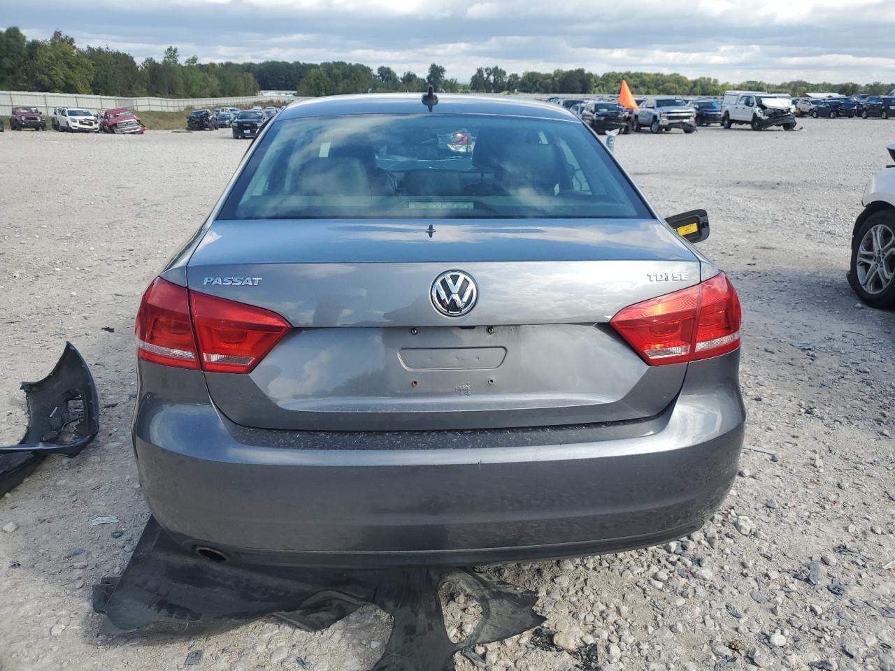 2015 Volkswagen Passat Se - Фото 6