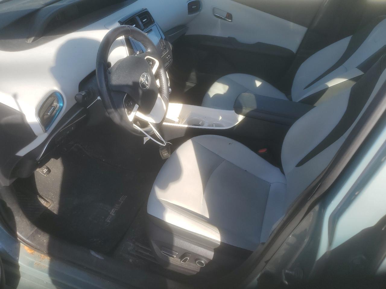 2017 Toyota Prius - Фото 7