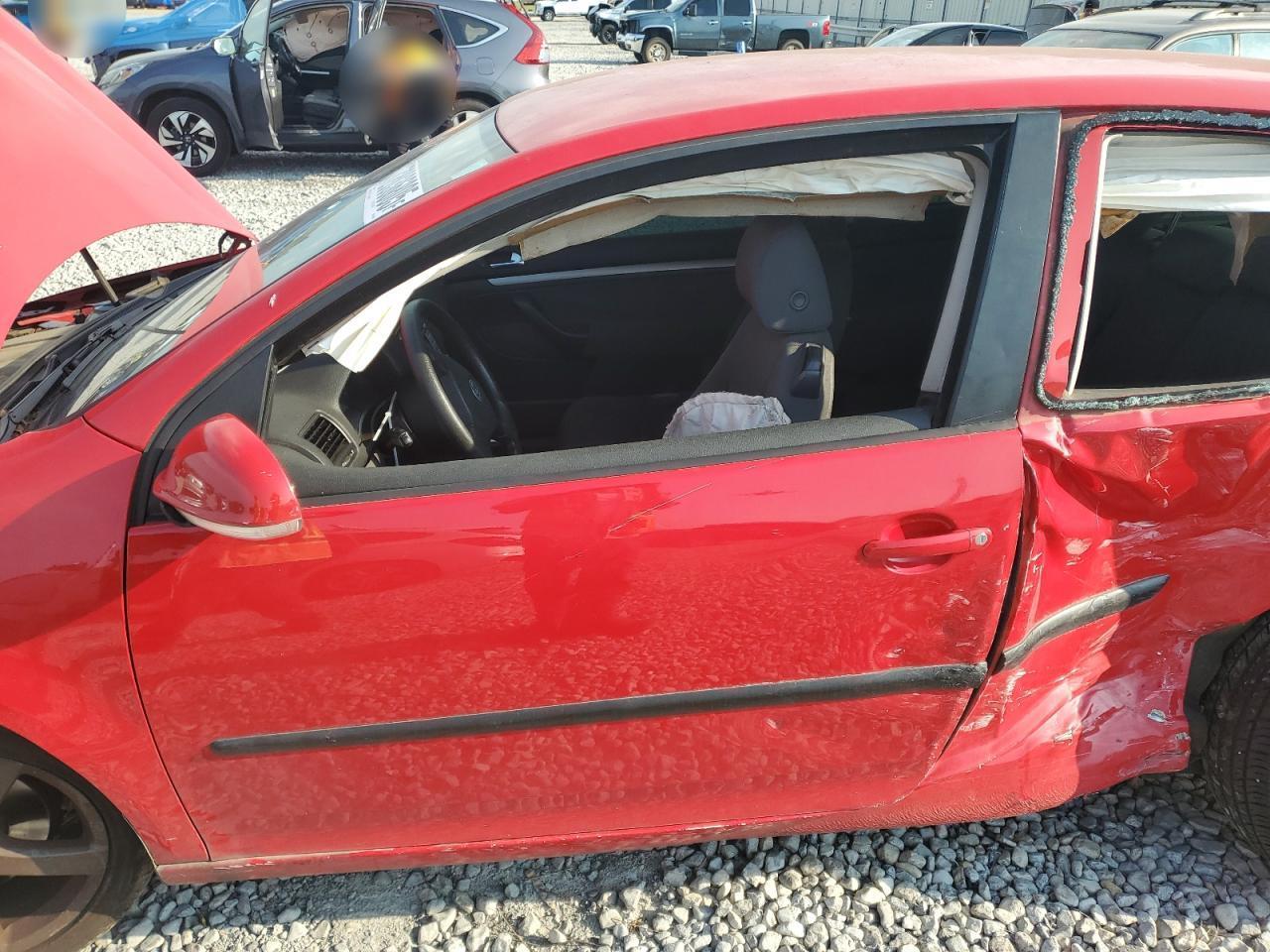 2008 Volkswagen Rabbit - Image 7