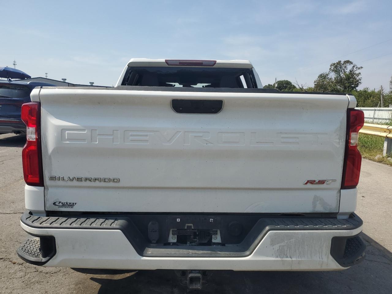 2019 Chevrolet Silverado K1500 Rst - Image 6