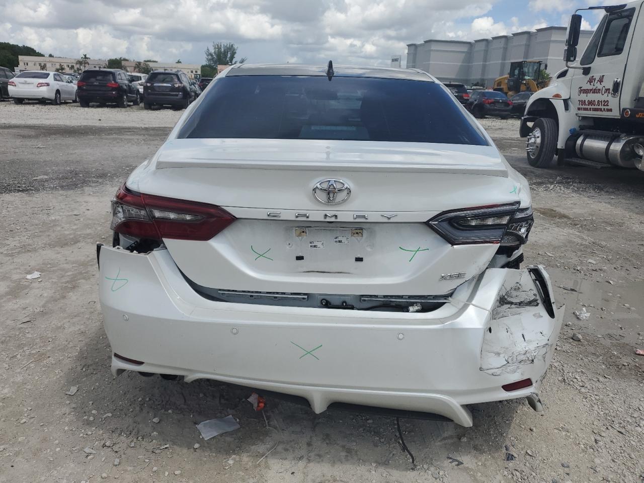 2022 Toyota Camry Xse - Image 6
