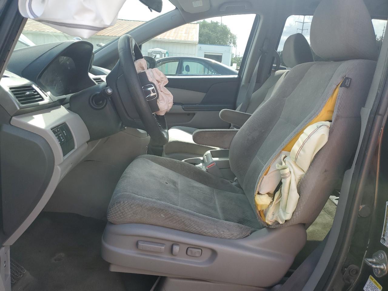 2016 Honda Odyssey Se - Image 7
