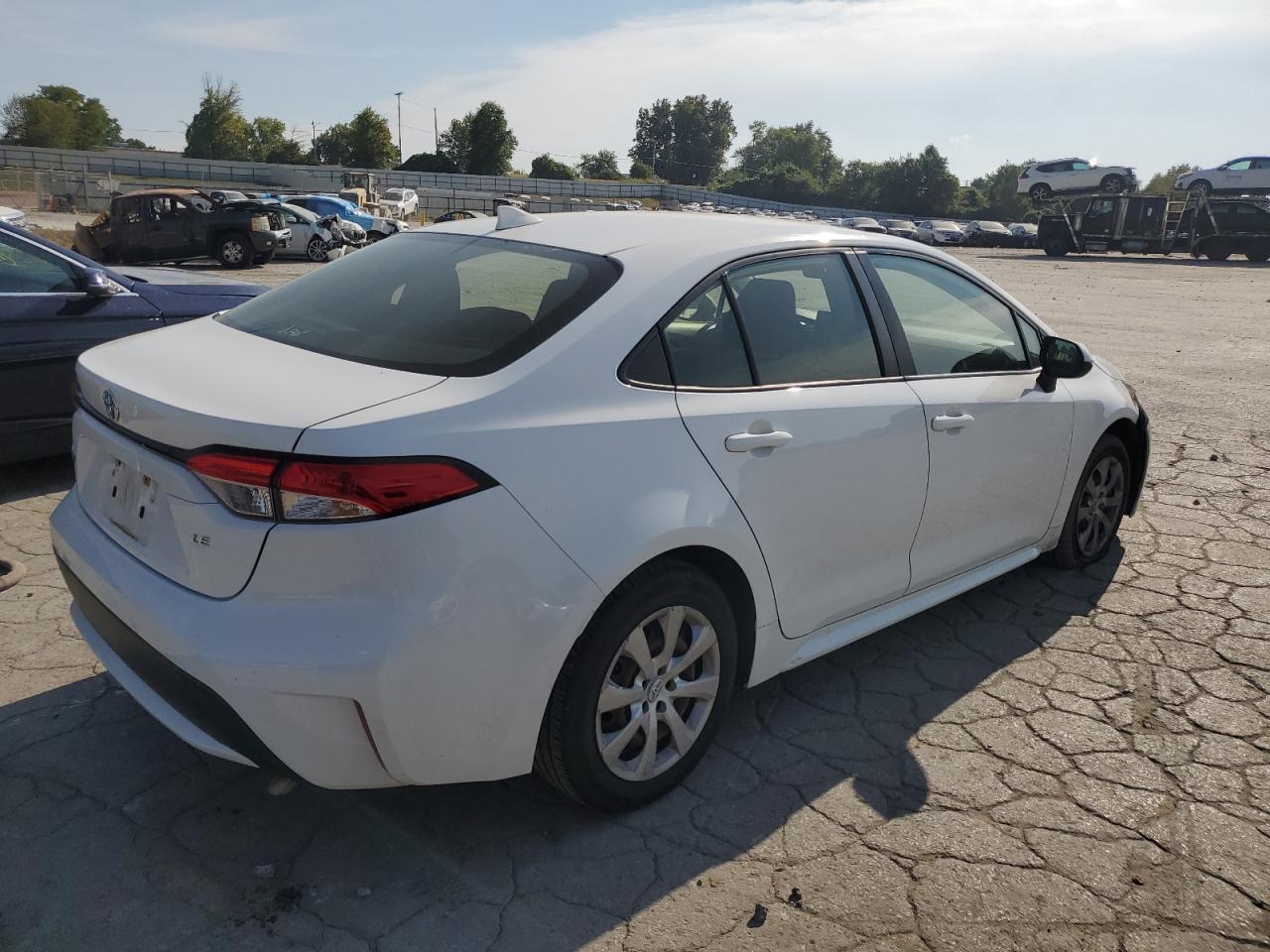 2020 Toyota Corolla Le - Image 3