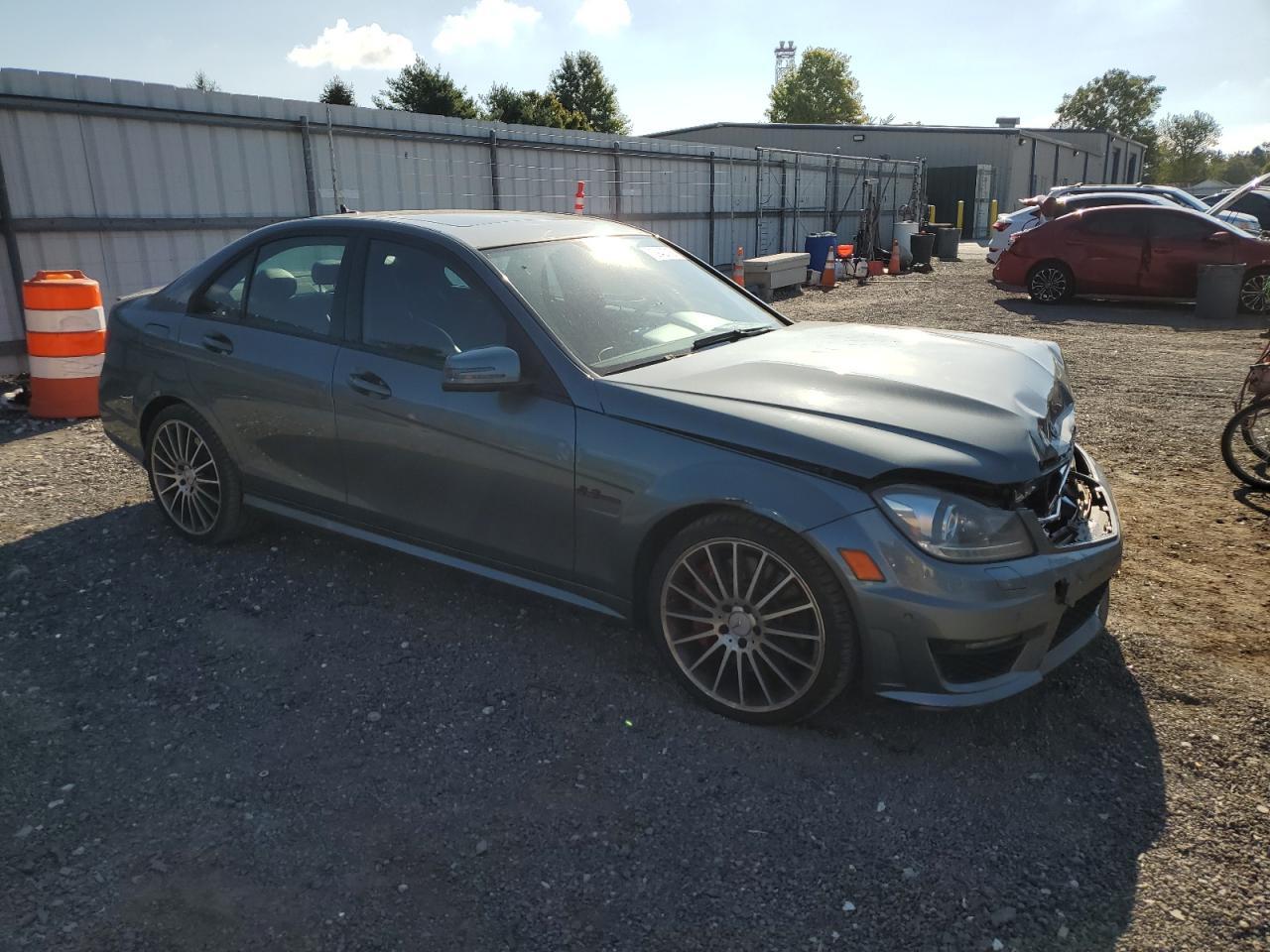 2012 Mercedes-Benz C 63 Amg - Фото 4