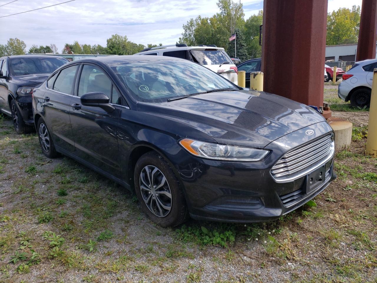 2013 Ford Fusion S
